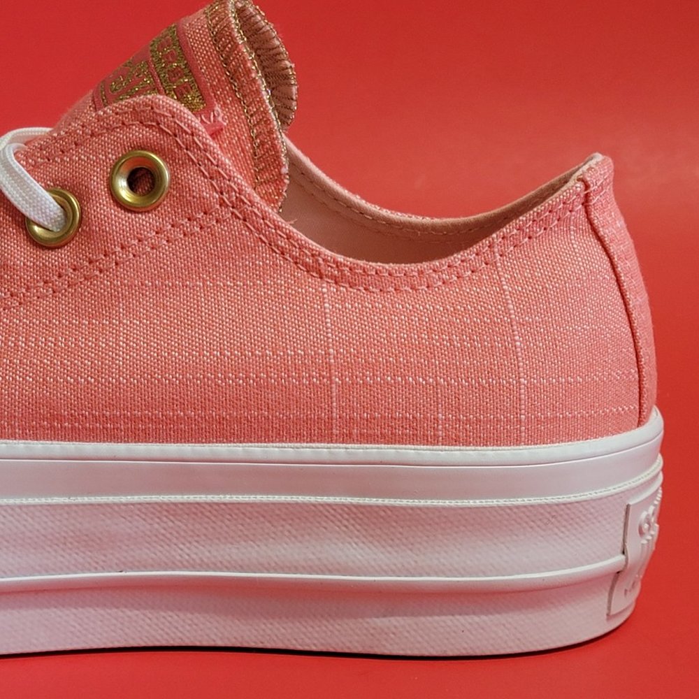 Converse Women's CTAS Ox Lift Platform 560675C  Pink/Driftwood/White - Picture 11 of 12